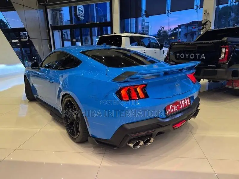 Ford Mustang Eco Boost 2025