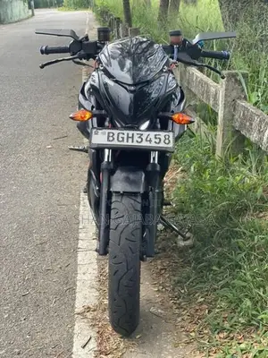 Bajaj Pulsar N160 2018