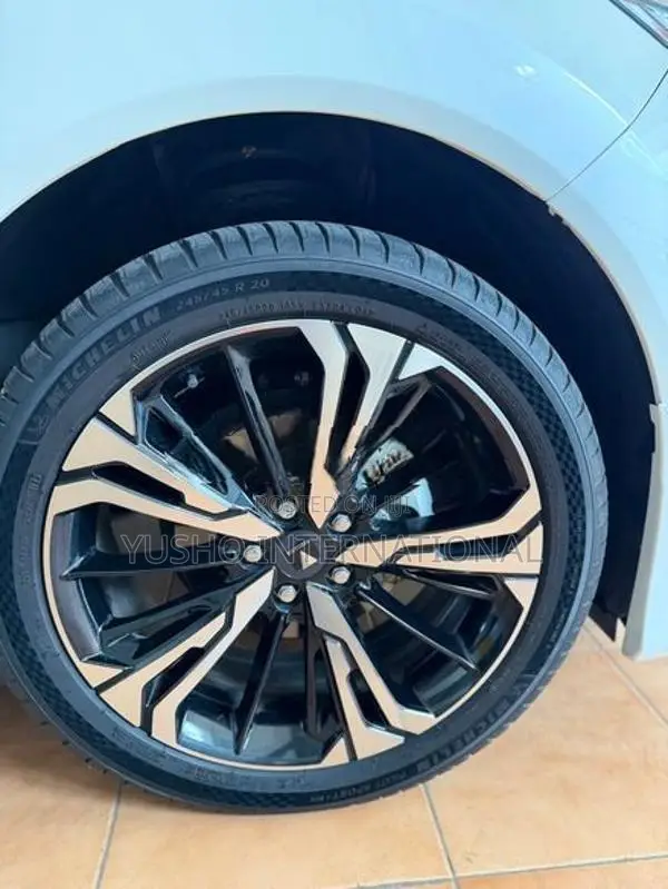 Toyota Harrier Z Advance Premium 2025