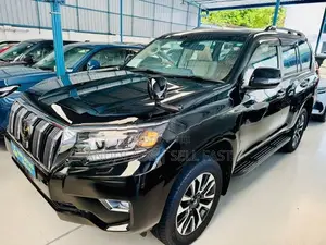 Toyota Land Cruiser Prado TRJ150 TX Limited un 2023