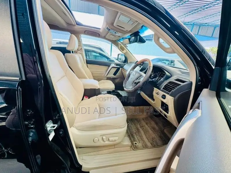 Toyota Land Cruiser Prado TRJ150 TX Limited un 2023