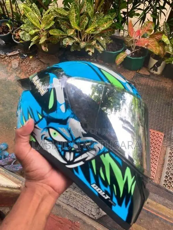 Vega Helmet