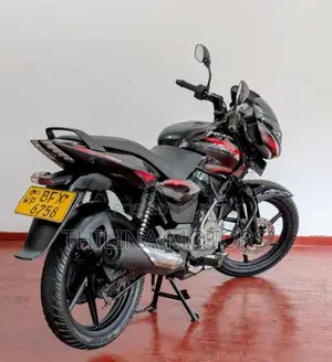 Bajaj Pulsar 150 2017