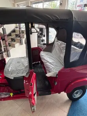 Bajaj RE Brand New 2026