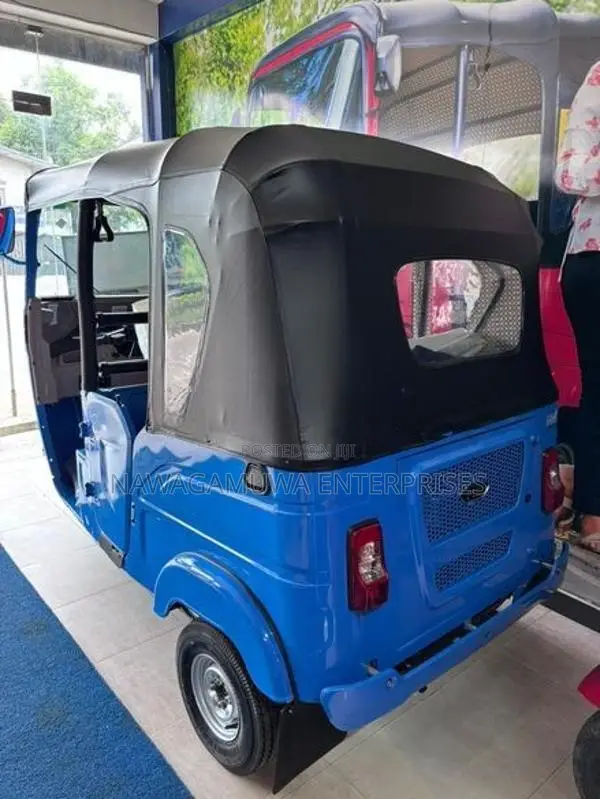 Bajaj RE 2026