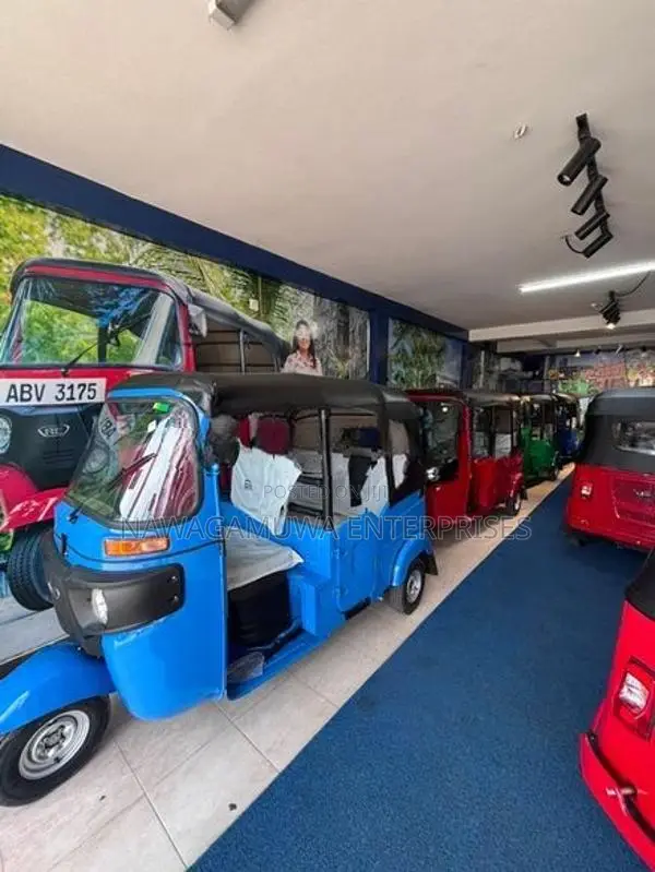 Bajaj RE 2026