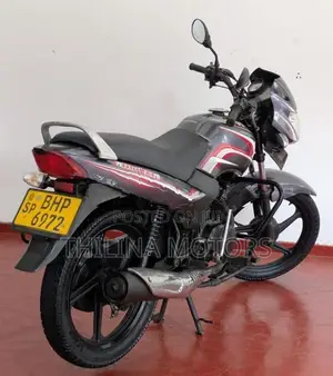 TVS Metro 2017