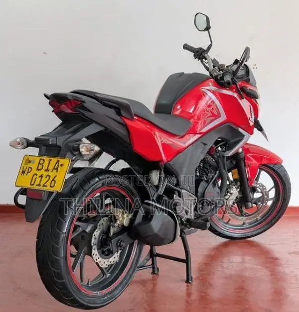 Honda CB Hornet 2019