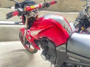 Yamaha FZ 2016