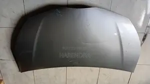 Toyota Vitz new Bonnet
