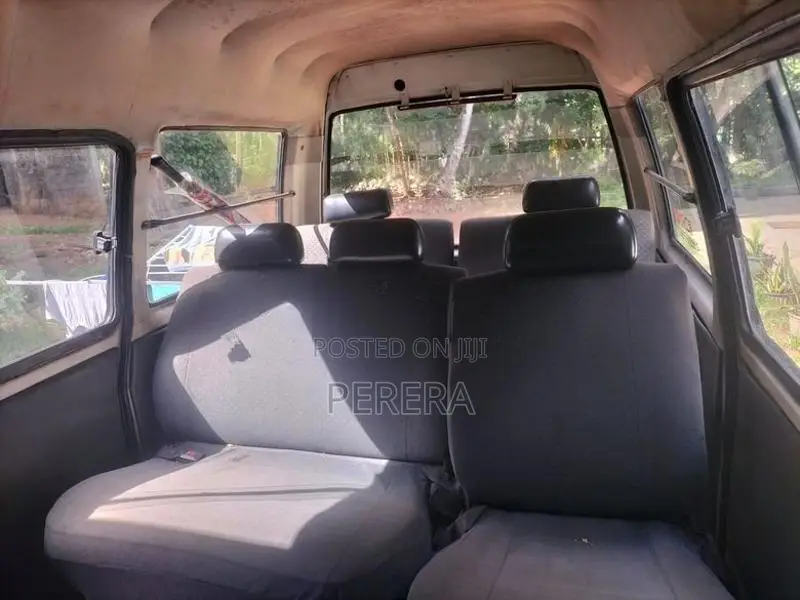 Nissan Vanette 1992