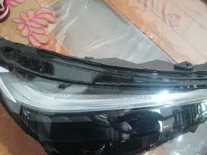 Honda Vezel Head Light 2025