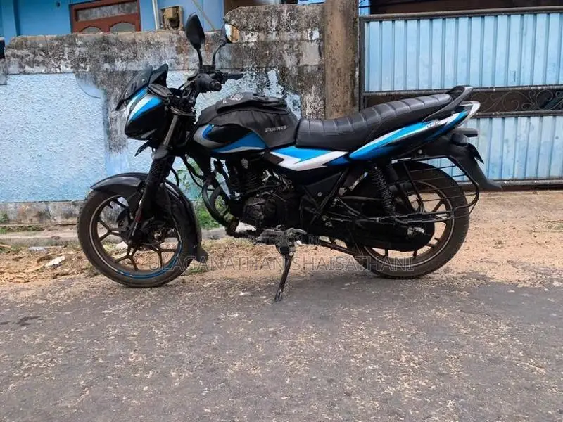 Bajaj Discover 125 2025