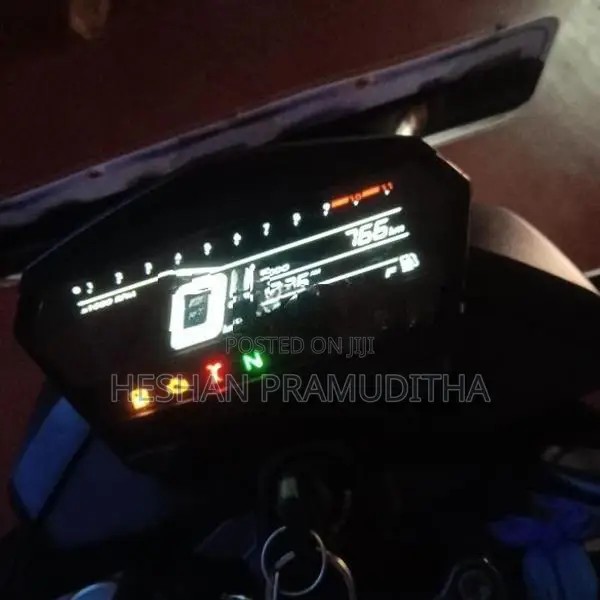 Hero Hunk 160R BLF 2026