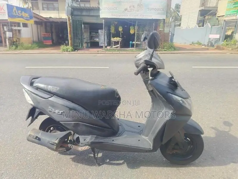 Honda Dio 2017