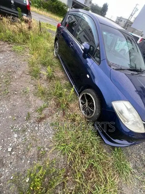 Nissan Tiida Hatcback Complete Body Kit with Spoiler