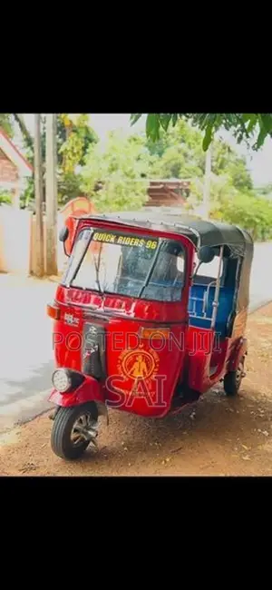 Bajaj RE 1991