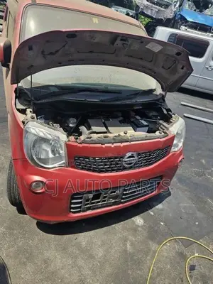 Nissan MOCO Body Parts