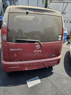 Nissan MOCO Body Parts