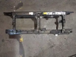 Nissan Navara D-40 Nose Cut Panel