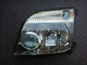 Nissan X-Trail NT30 Xenon Head Lamp