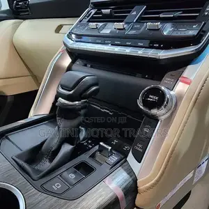 Toyota Land Cruiser Sahara ZX Diesel 2023