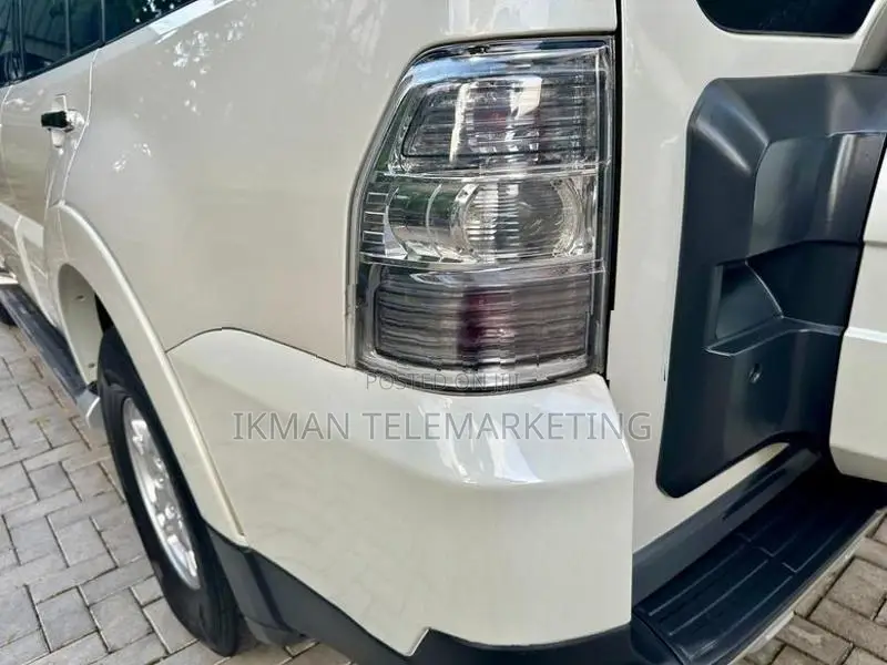 Mitsubishi Montero 2007