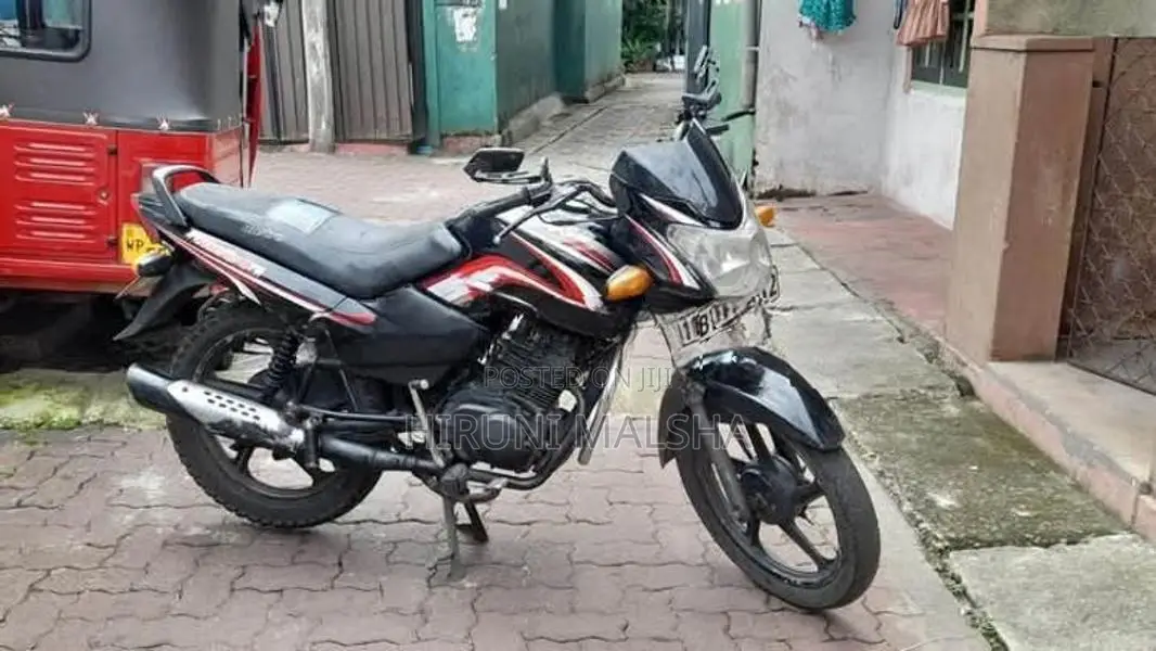 TVS Metro 2016