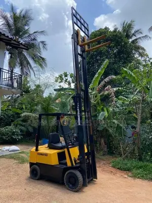 Komatsu Ton 1.5 Diesel Forklift