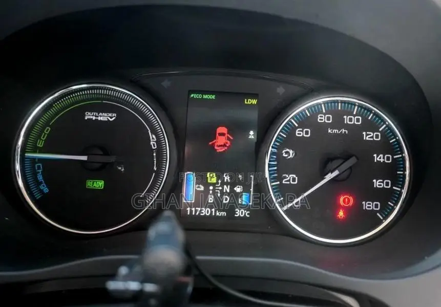 Mitsubishi Outlander 2015
