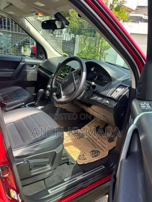 Land Rover Freelander SD4 HSE 2012