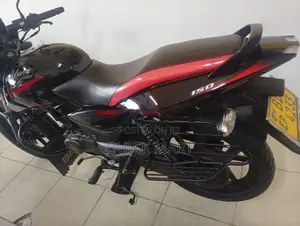 Bajaj Pulsar 150 2017