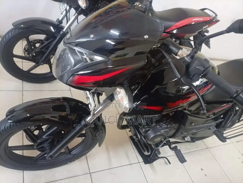 Bajaj Pulsar 150 2017