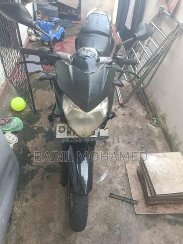 Bajaj Pulsar 135 2011