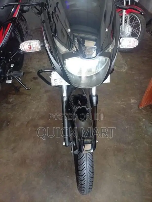 Bajaj Pulsar 150 2013