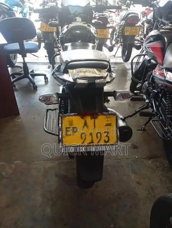Bajaj Pulsar 150 2013