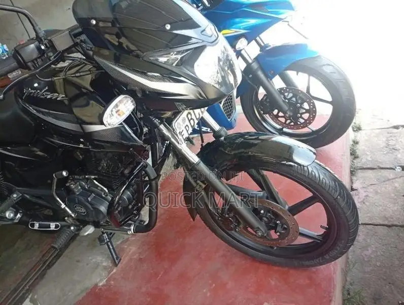 Bajaj Pulsar 150 2016