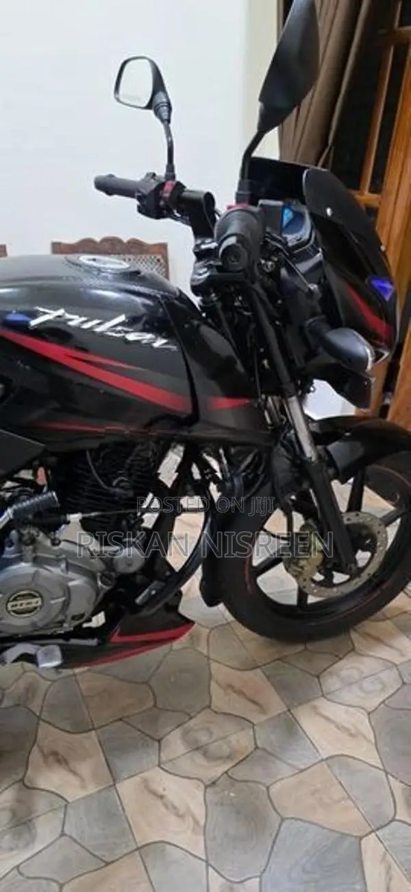 Bajaj Pulsar 150 2018