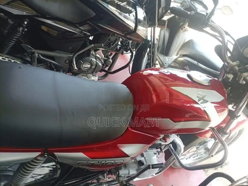 Bajaj CT100 2006