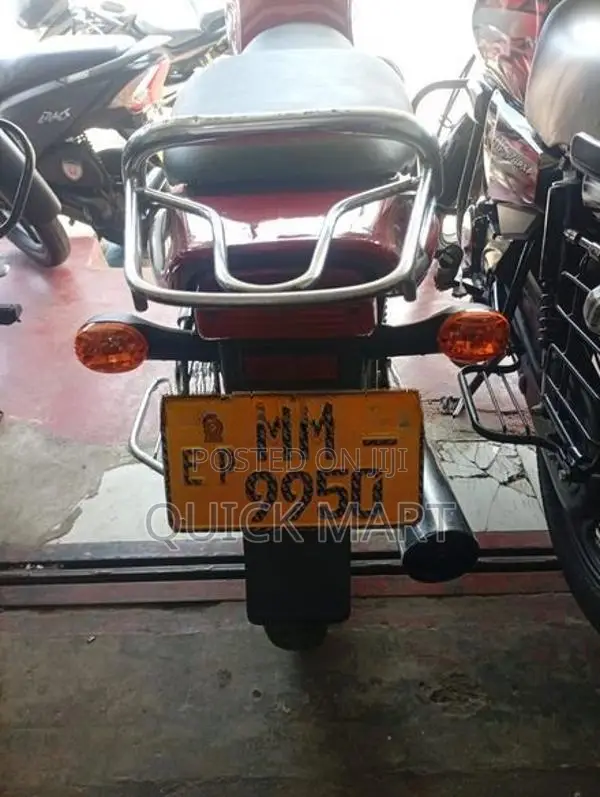 Bajaj CT100 2006