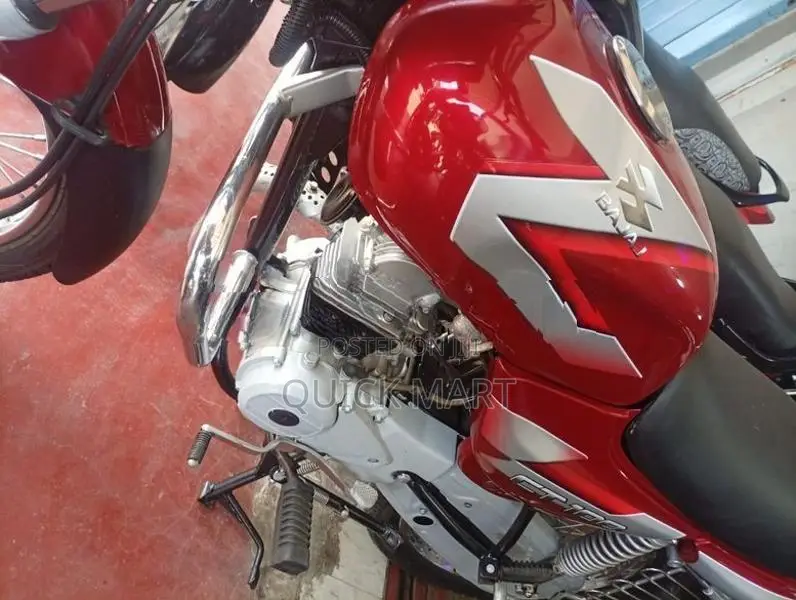 Bajaj CT100 2006