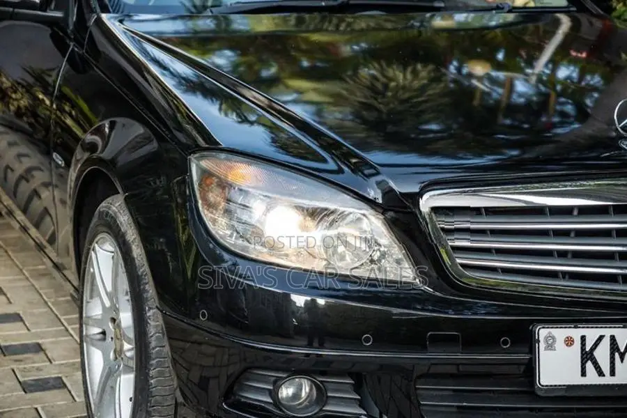 Mercedes Benz C180 2010