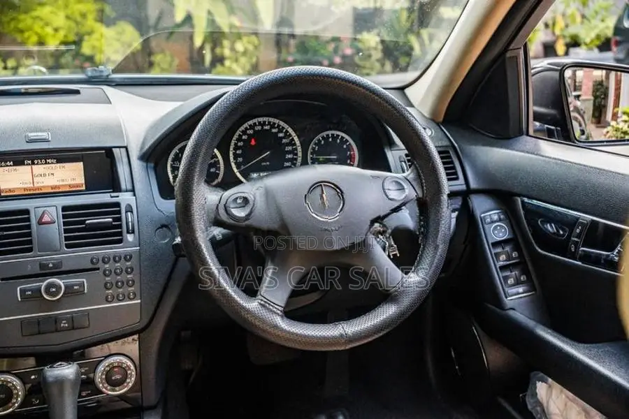 Mercedes Benz C180 2010