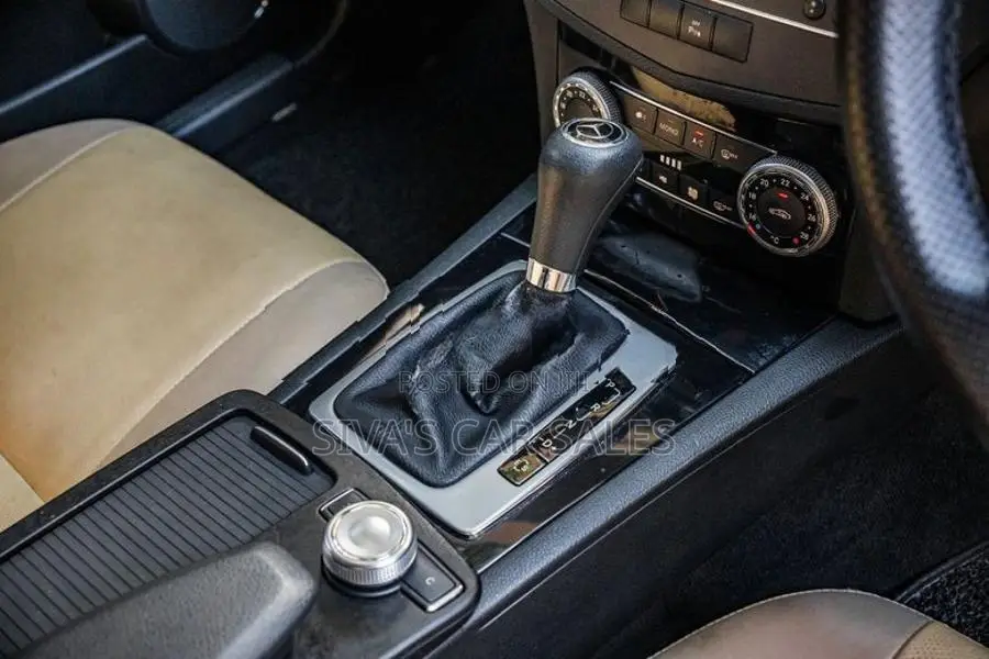 Mercedes Benz C180 2010