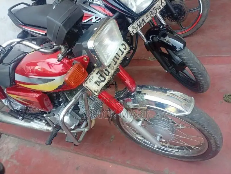 Honda CD 100 2006
