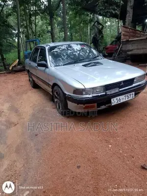 Mitsubishi Galant 1989