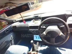 Mitsubishi Galant 1989