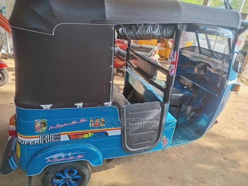 Bajaj RE 4stok 2007