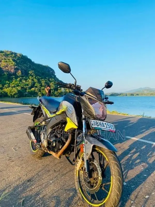 Honda CB Hornet 160R 2018