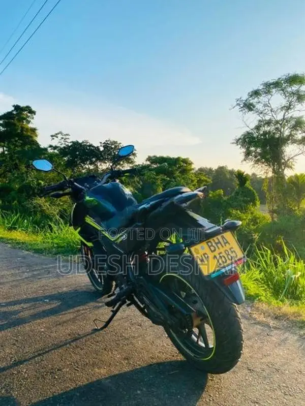 Honda CB Hornet 160R 2018